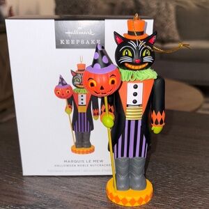 Hallmark Halloween Cat Nutcracker with Pumpkin Staff Marquis Le Mew new